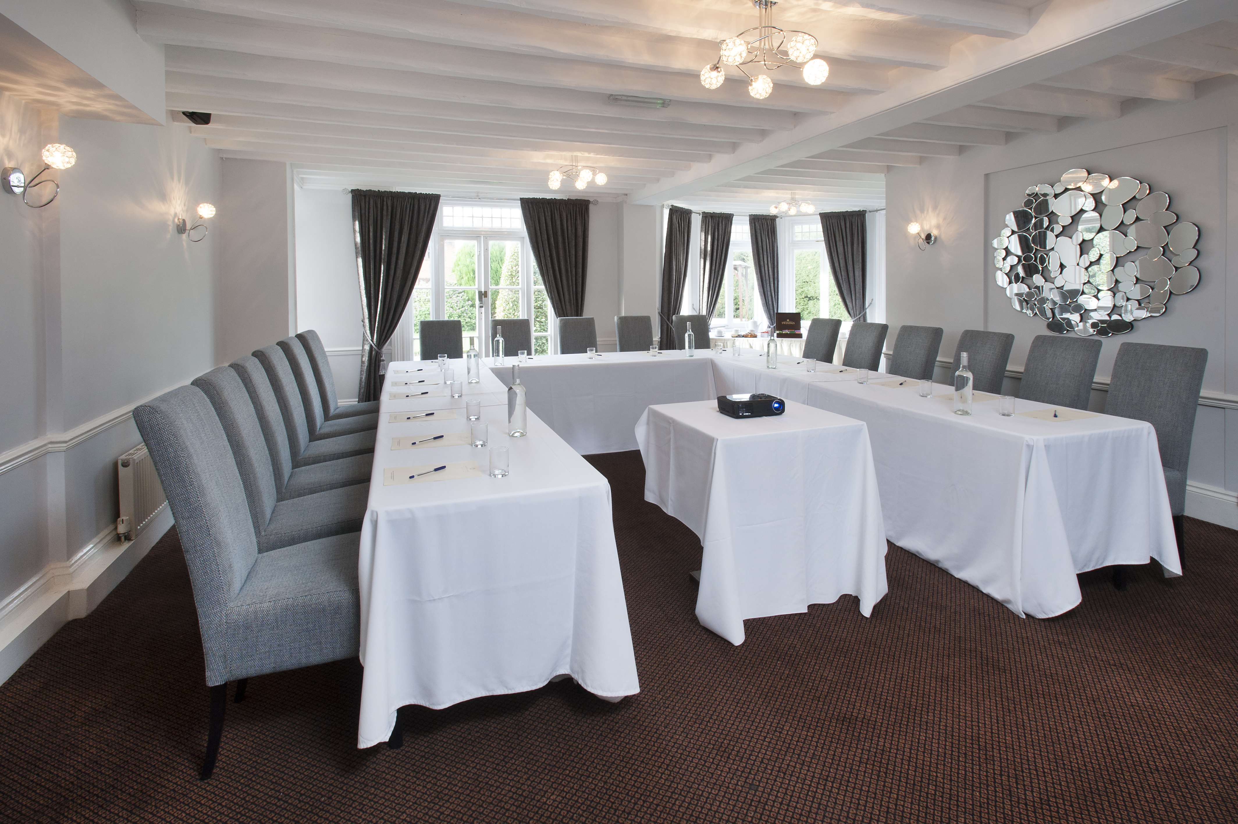 conference-layout-breakfast-room-newtown-house-hotel